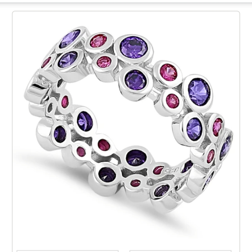 925 Sterling silver ring with CZ s